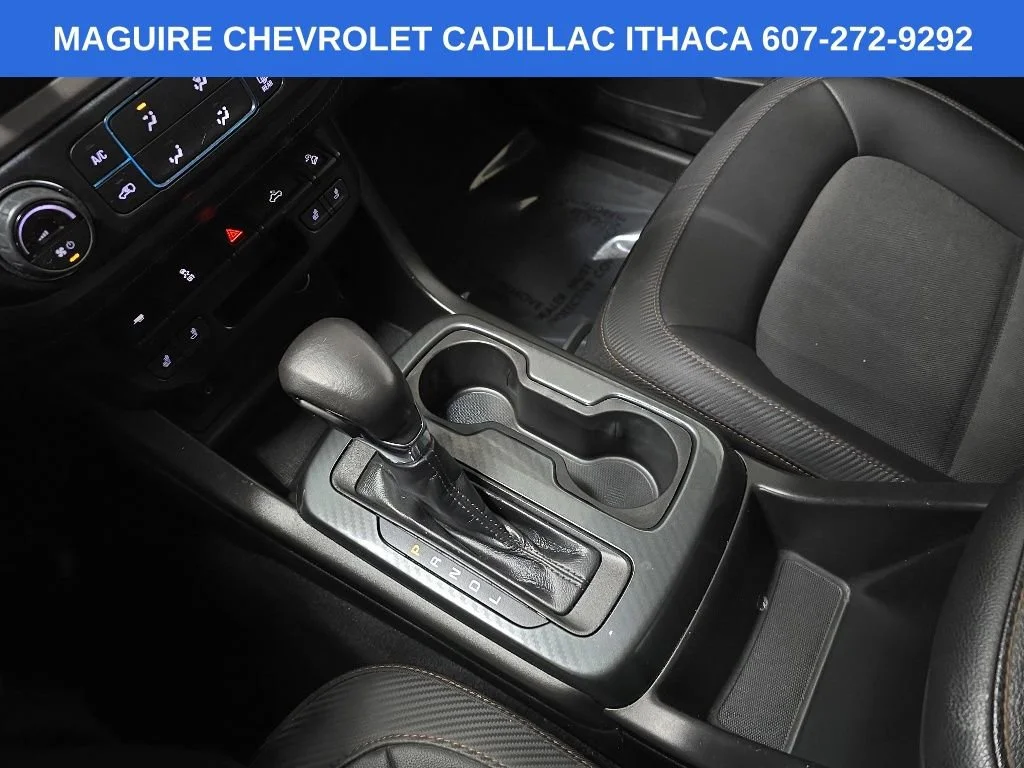 Used 2022 Onyx Black GMC AT4 - Cloth image 26