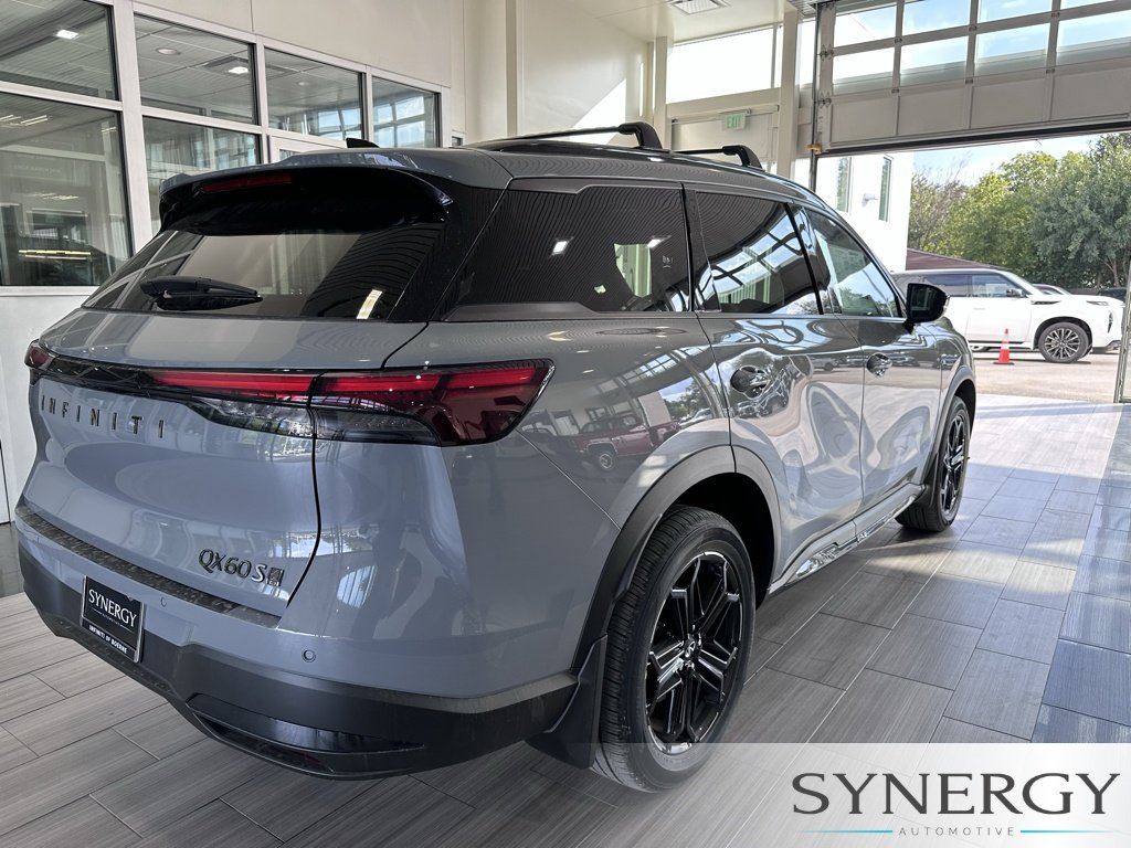 New 2027 HARBOR GRAY INFINITI Sport AWD image 5
