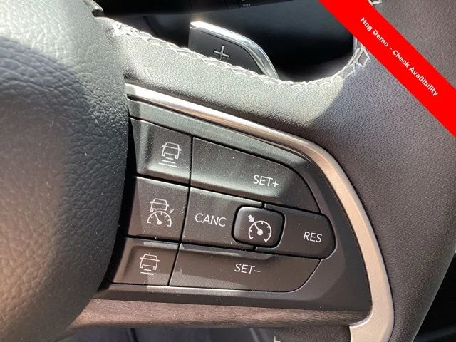 Used 2023 White Jeep 4xe image 10