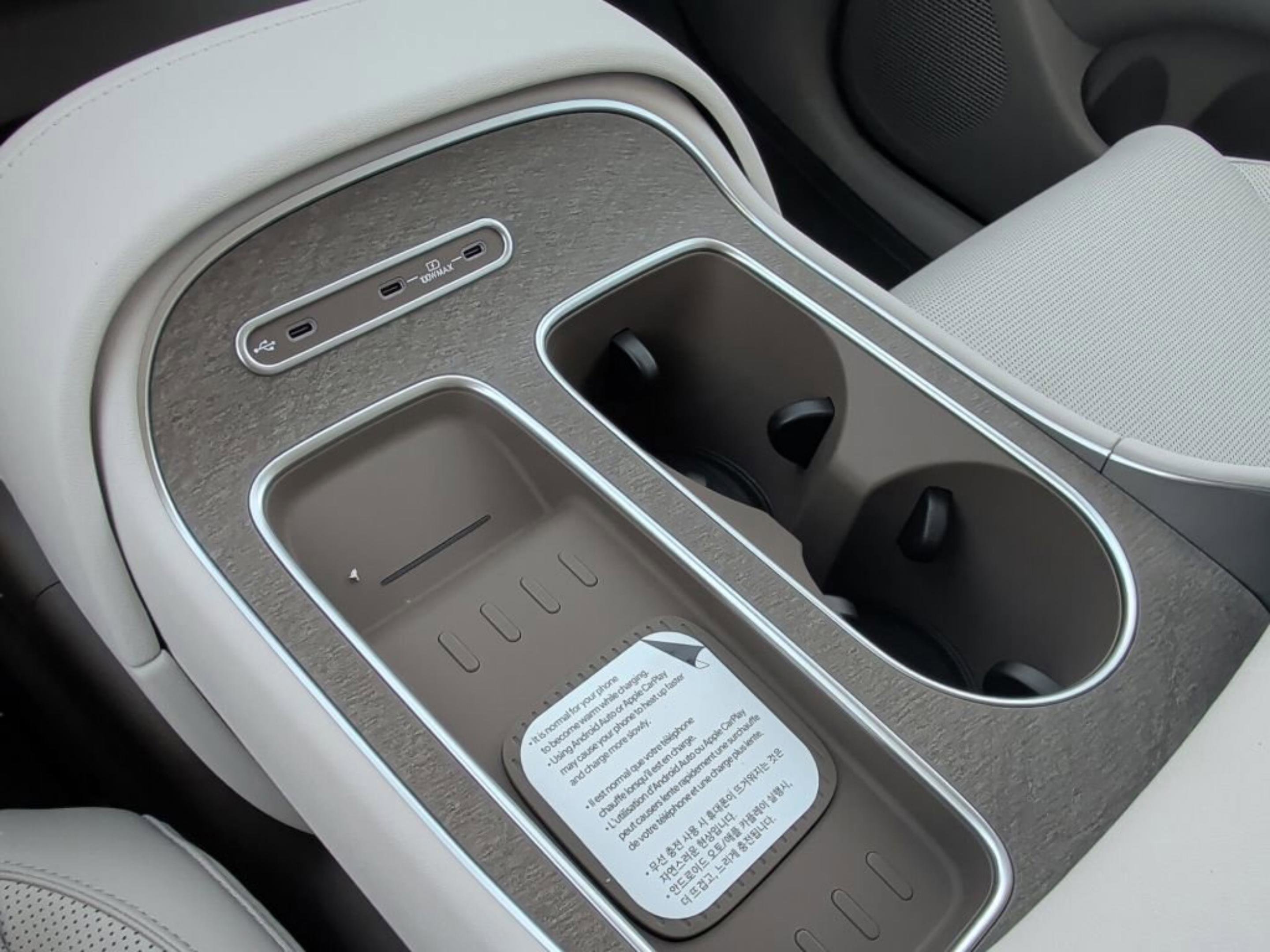 New 2026 Creamy White Pearl Hyundai Blue SEL Premium 7P image 28