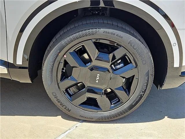 New 2027 Glacial White KIA SX Front-Wheel Drive image 5