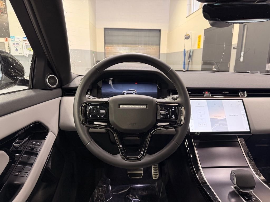 Used 2026 Silver Land Rover  image 22