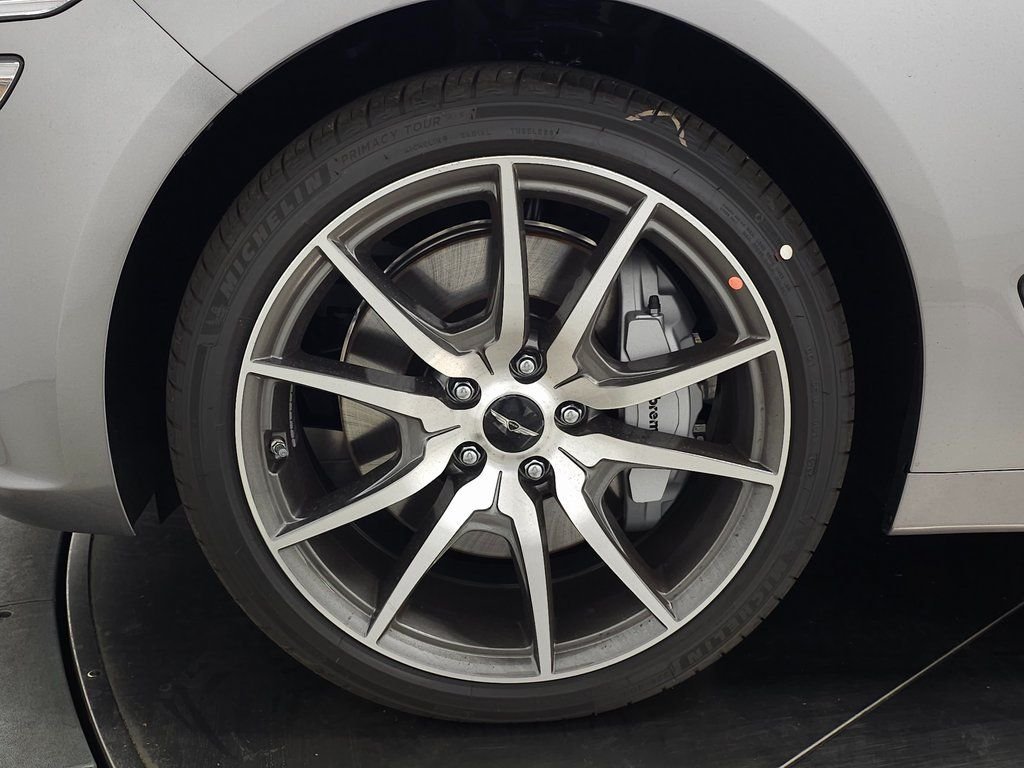 New 2026 Silver Genesis 2.5T image 7
