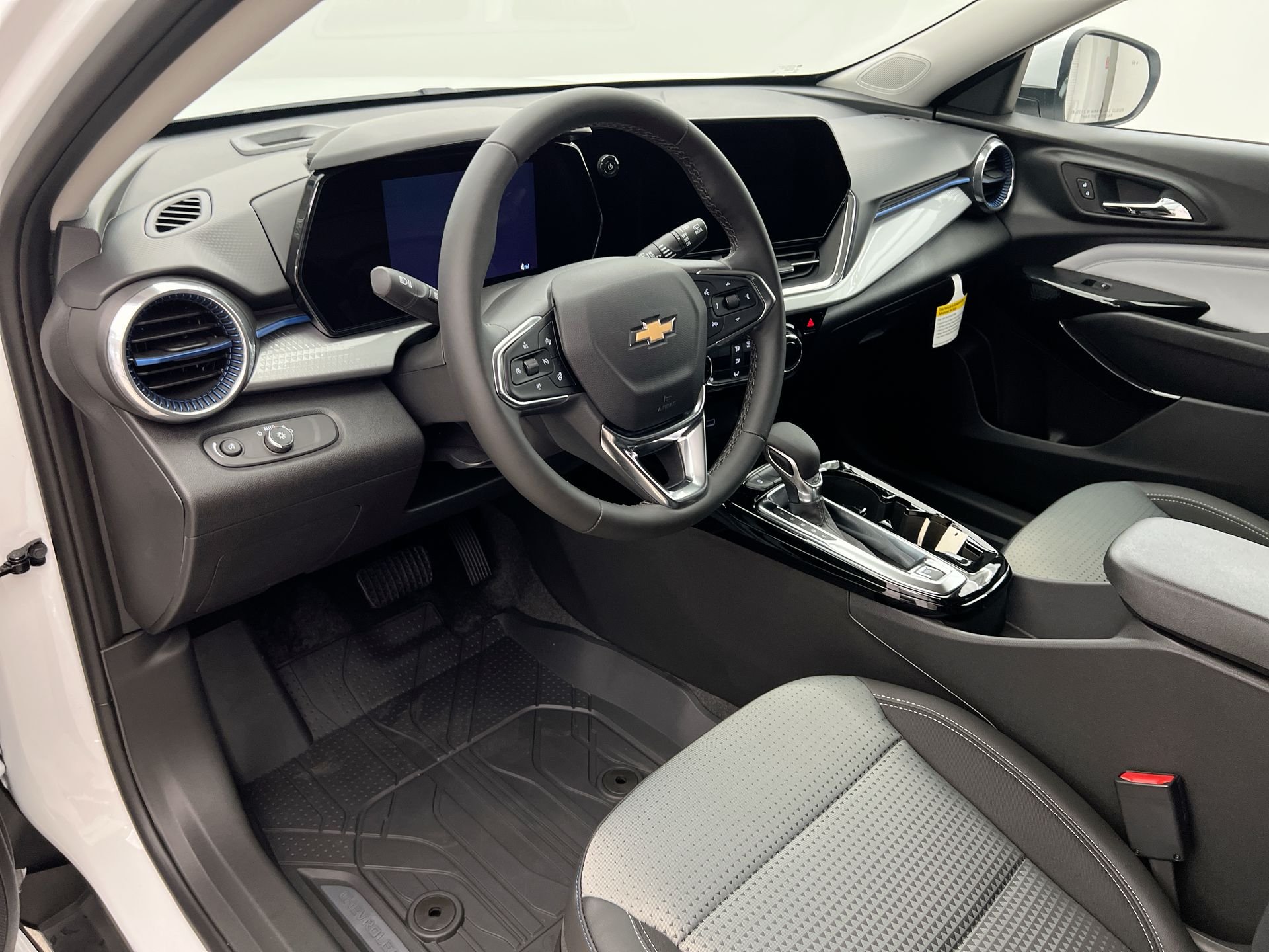 2026 Chevrolet Trax LT - Photo 62