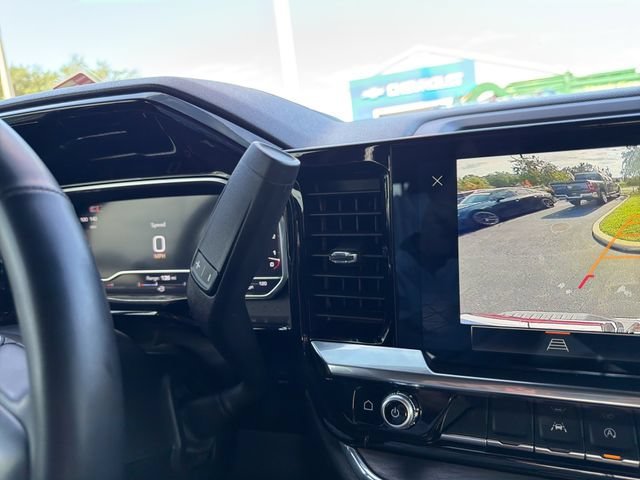 Used 2024 Sterling Metallic GMC SLT image 26