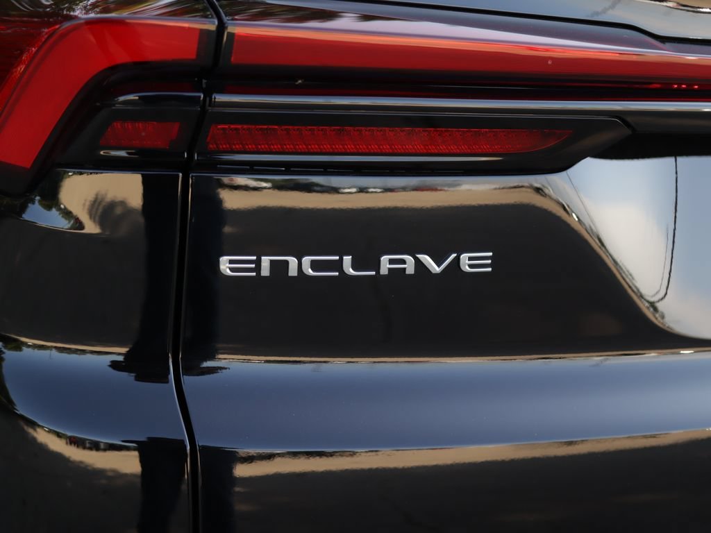 Used 2025 Ebony Twilight Metallic Buick Sport Touring image 39
