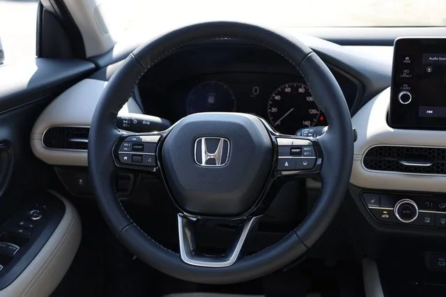 New 2027 Platinum White Pearl Honda EX-L image 30