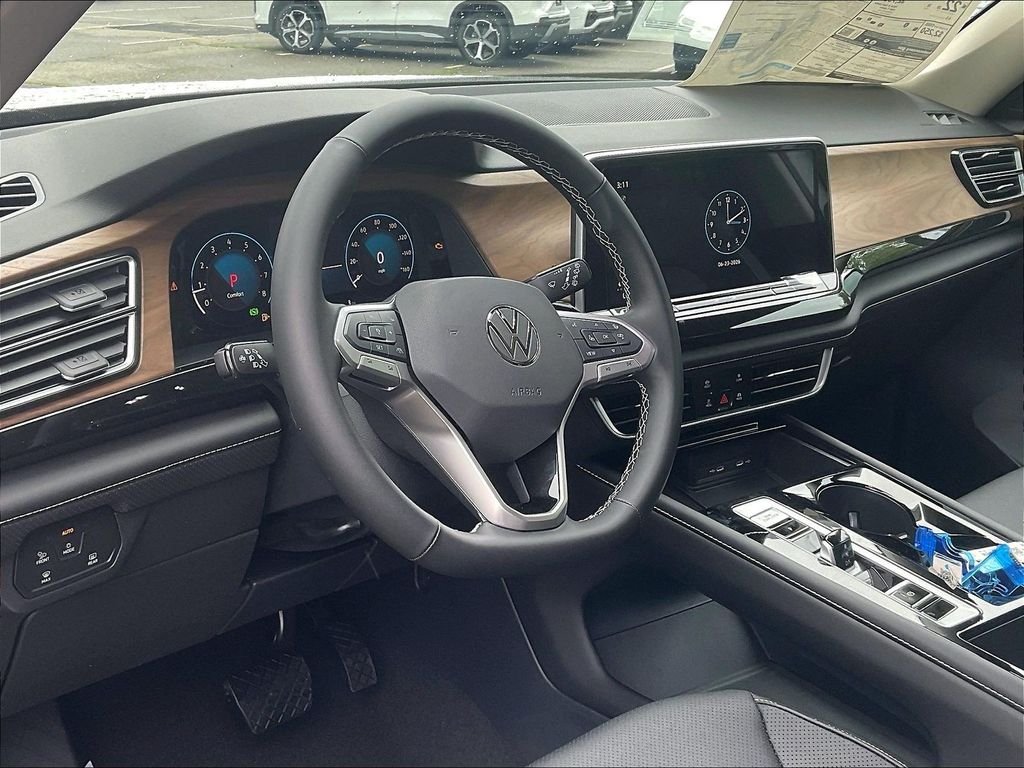 New 2026 White/off-white Volkswagen 2.0T SE w/Technology image 9