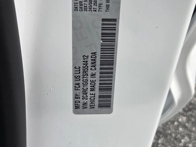 Used 2025 White Chrysler Limited image 34
