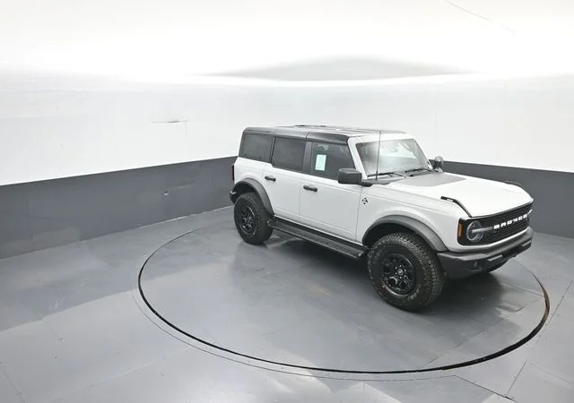 New 2026 Avalanche Gray Ford Outer Banks® image 20