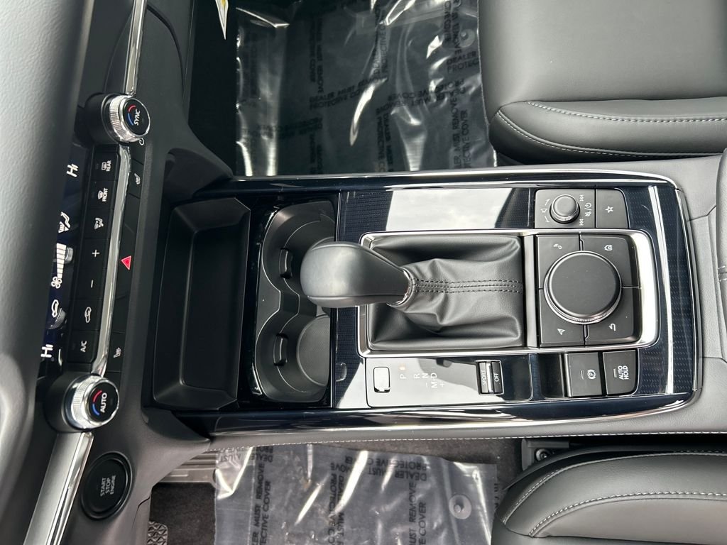 2025 Mazda CX-30 Preferred - Photo 17