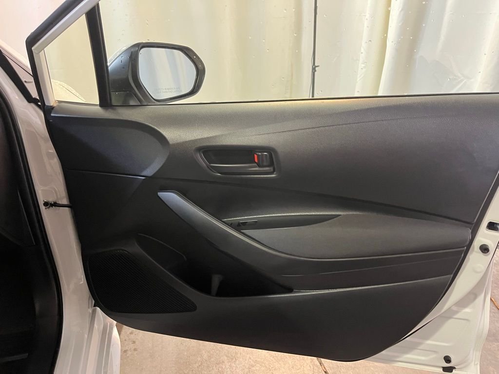 2024 Toyota Corolla LE - Photo 11