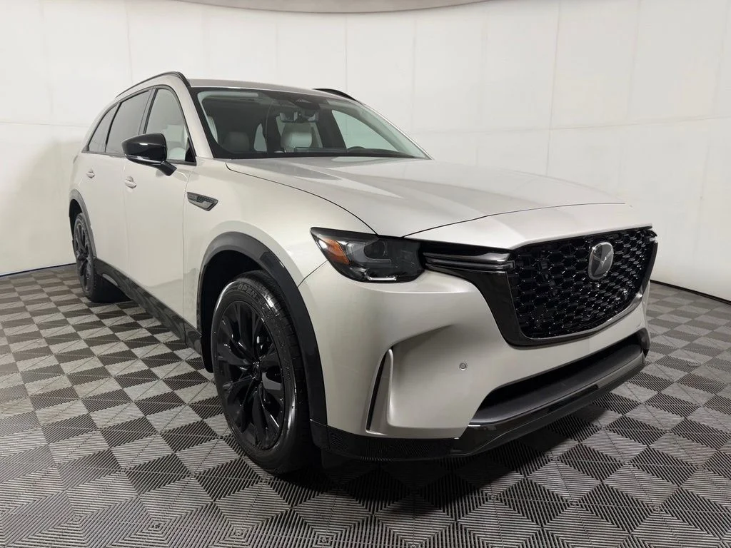 New 2026 Platinum Quartz Metallic Mazda 3.3 Turbo S Premium Sport AWD image 2