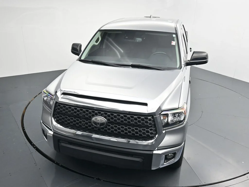 Used 2021 Silver Toyota SR5 image 22