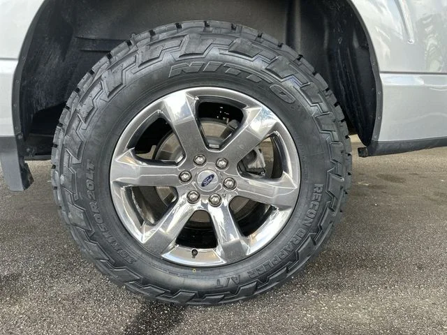 Used 2023 Silver Ford Lariat image 10
