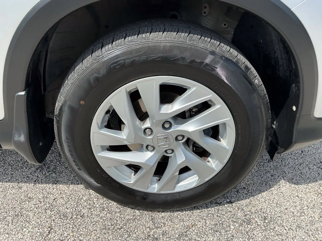 Used 2015 Silver Honda EX image 10