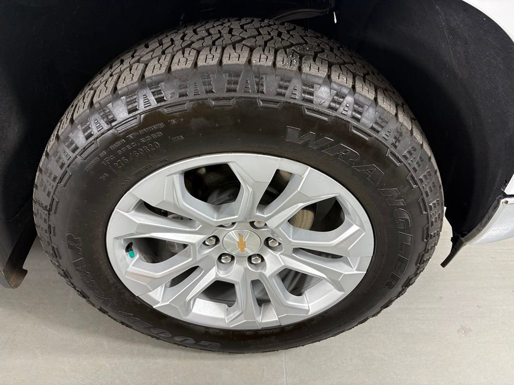 Used 2026 White Chevrolet LTZ image 10