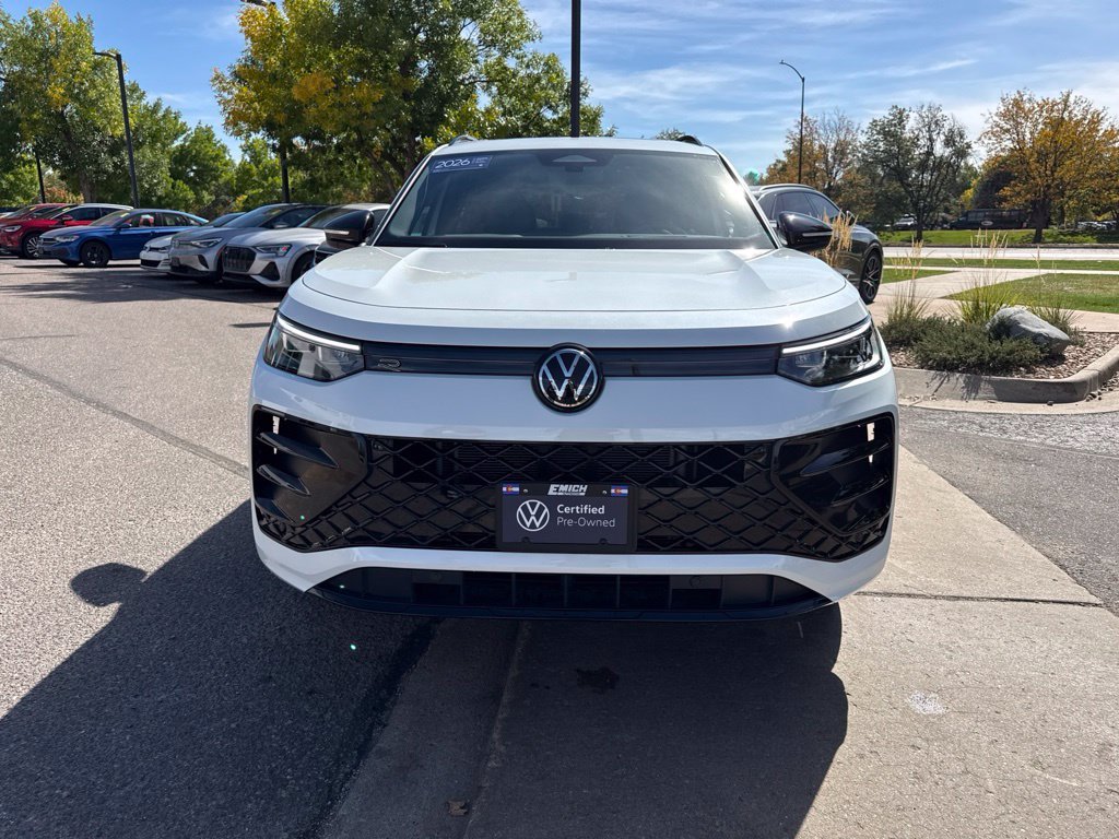 Certified Used 2026  Volkswagen SE R-Line Black image 9