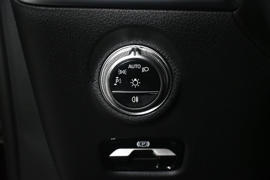 New 2026 Black Mercedes-Benz C 300 image 9