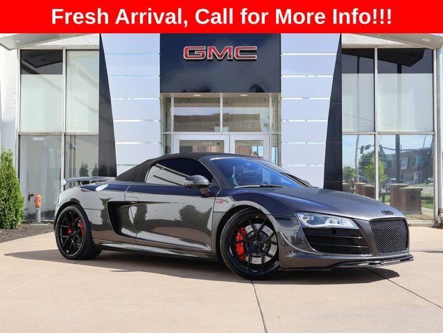 2011 Audi R8 5.2 Spyder quattro R tronic's photo