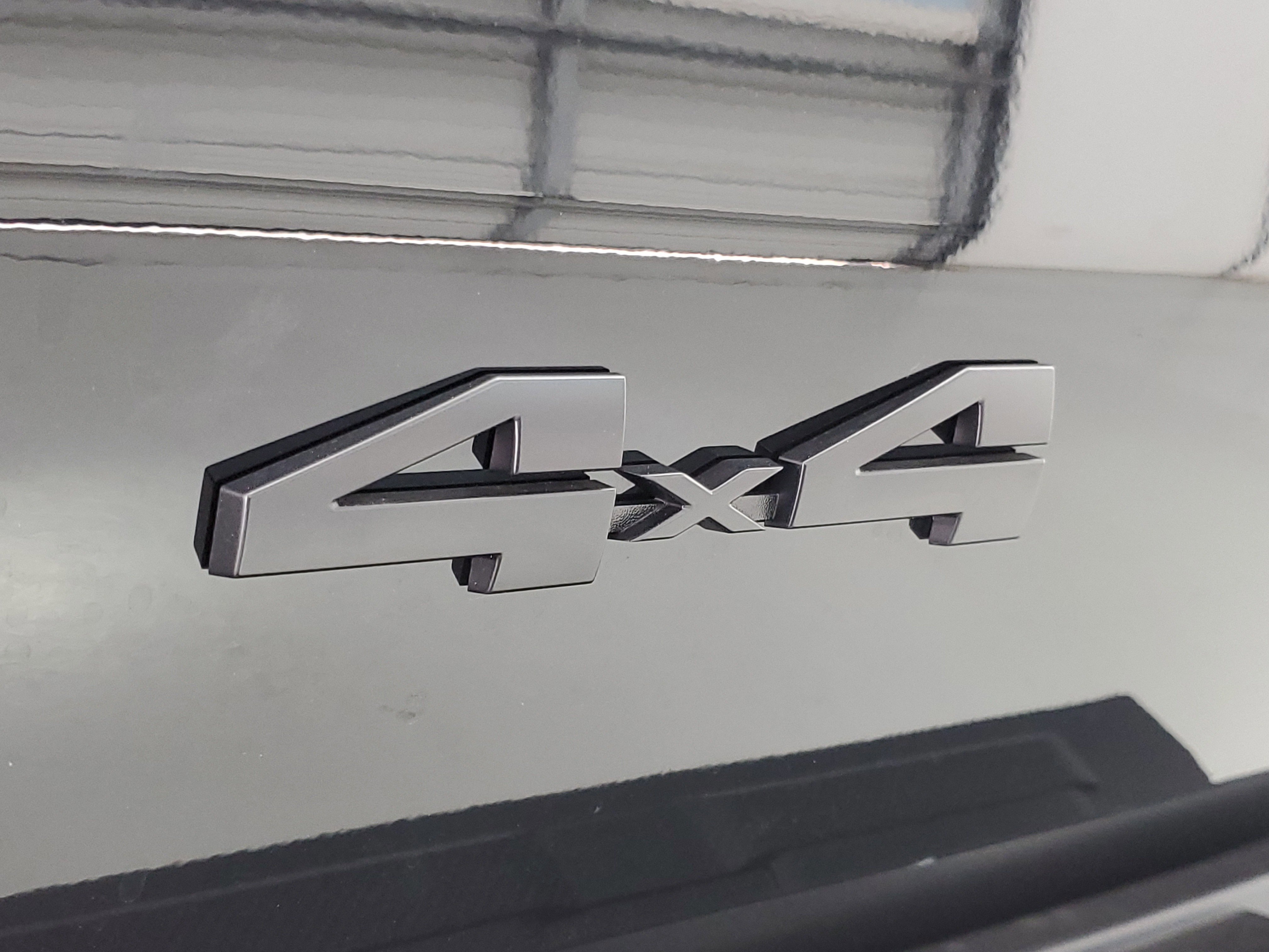 2025 Toyota Tacoma TRD Off Road - Photo 9