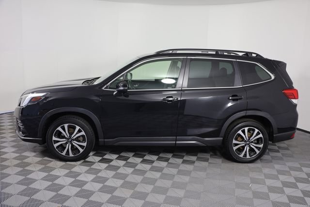 Used 2022 Black Subaru Limited image 5