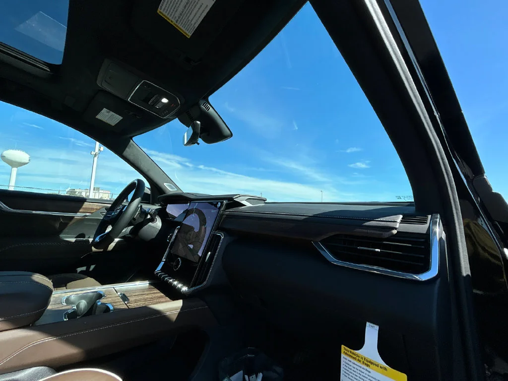 2027 GMC Acadia Denali Ultimate - Photo 38