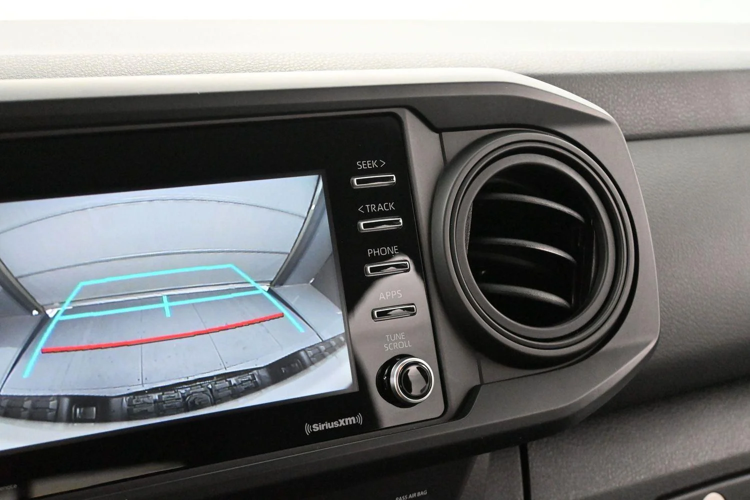 Used 2023 White Toyota SR image 21