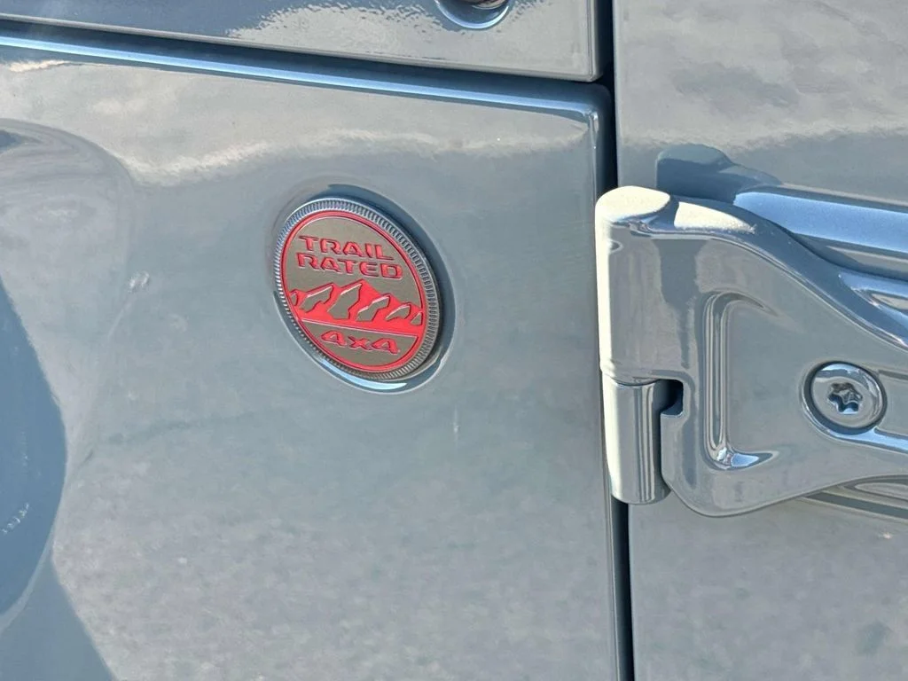 New 2026 Anvil Clear-Coat Exterior Paint Jeep Rubicon X image 7