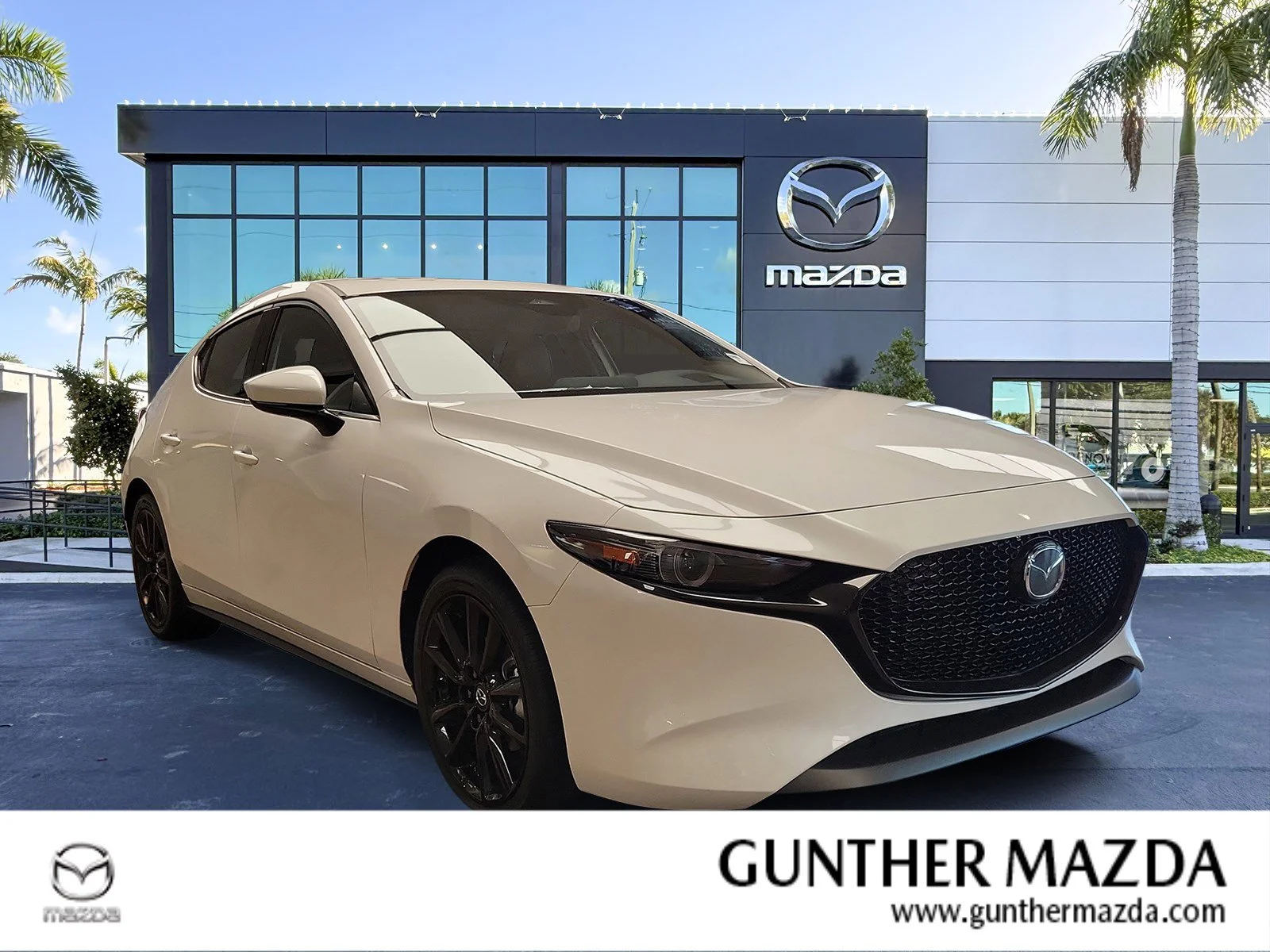 2026 Mazda CX-3 Premium MT 5-Door SKYACTIV's photo