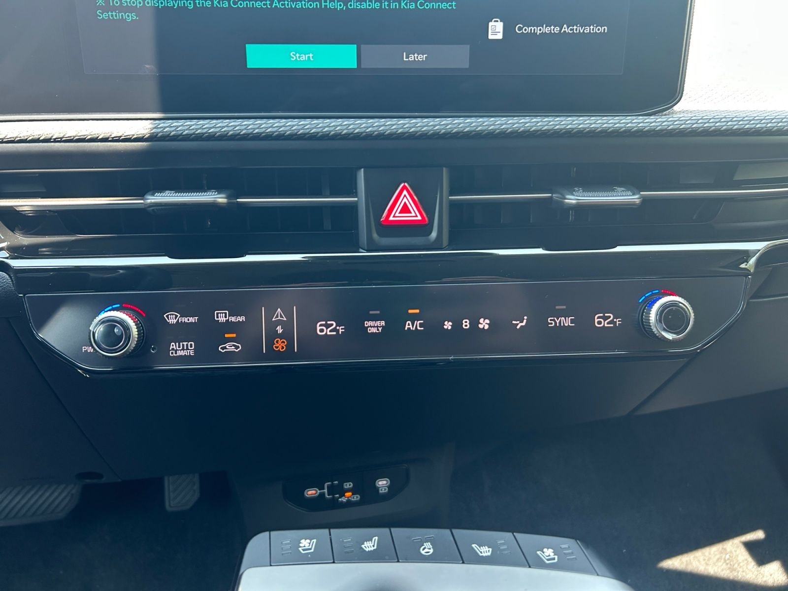 New 2026 Wolf Gray Kia WIND image 21