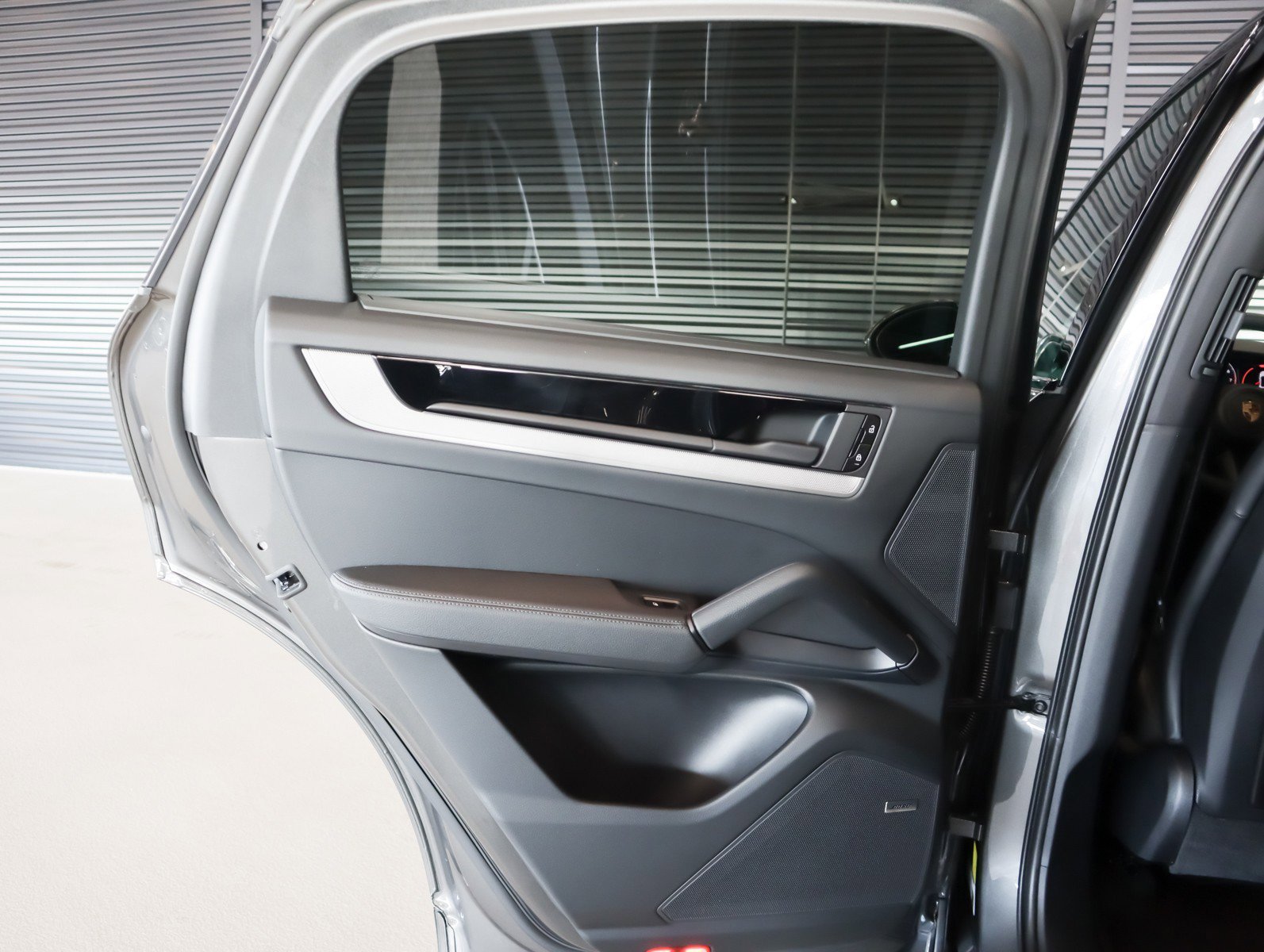 2026 Porsche Cayenne Coup E-Hybrid - Photo 25