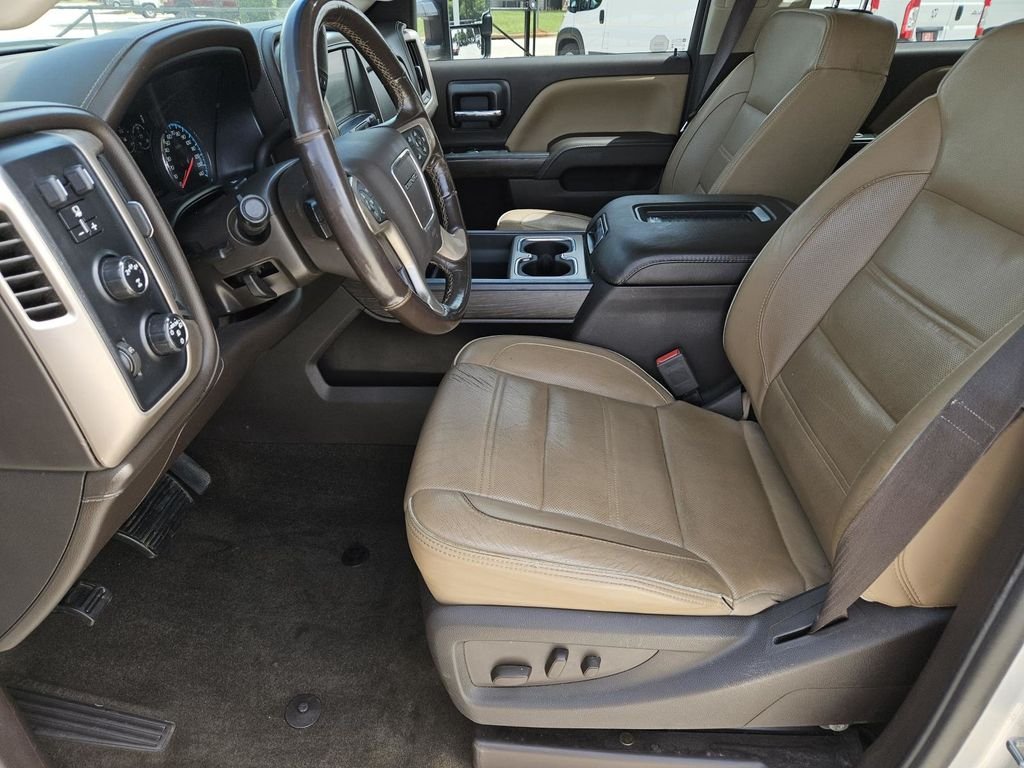 Used 2018 Silver GMC Denali image 12