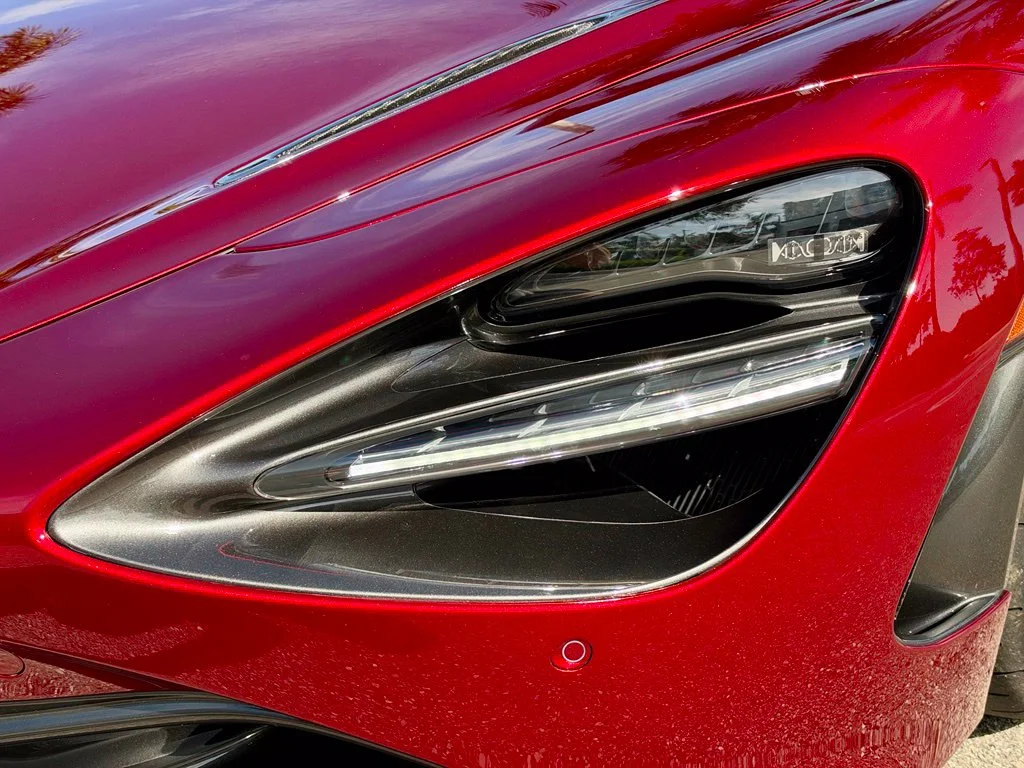 Used 2020 MSO Volcano Red McLaren  image 25