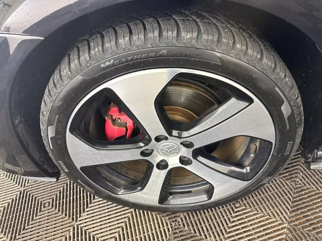 Used 2017 Black Volkswagen S image 28