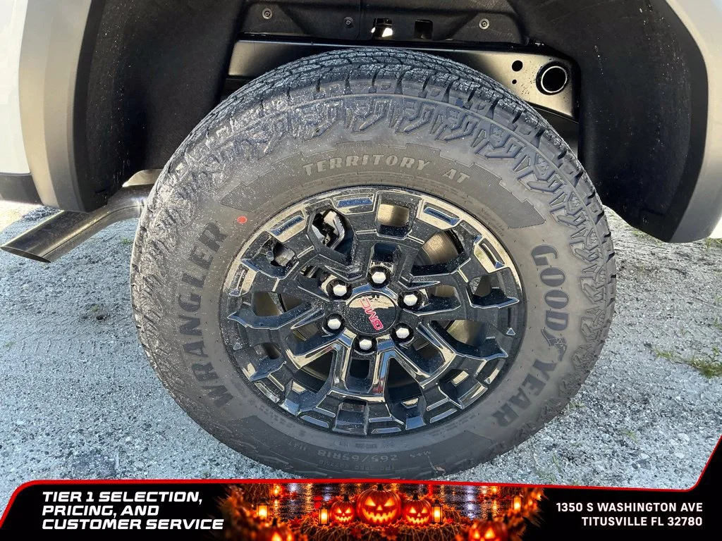 New 2026 Summit White GMC Elevation image 11