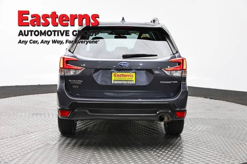 Used 2023 Gray Subaru Premium image 8
