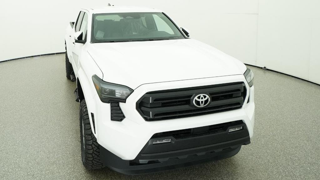 New 2026 Ice Cap Toyota SR5 image 8