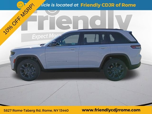 New 2026 Bright White Clear-Coat Exterior Paint Jeep  image 8