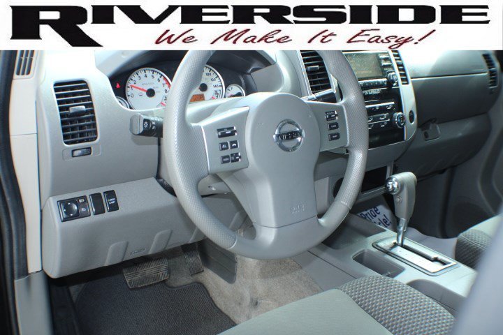 Used 2013 Super Black Nissan Desert Runner image 7