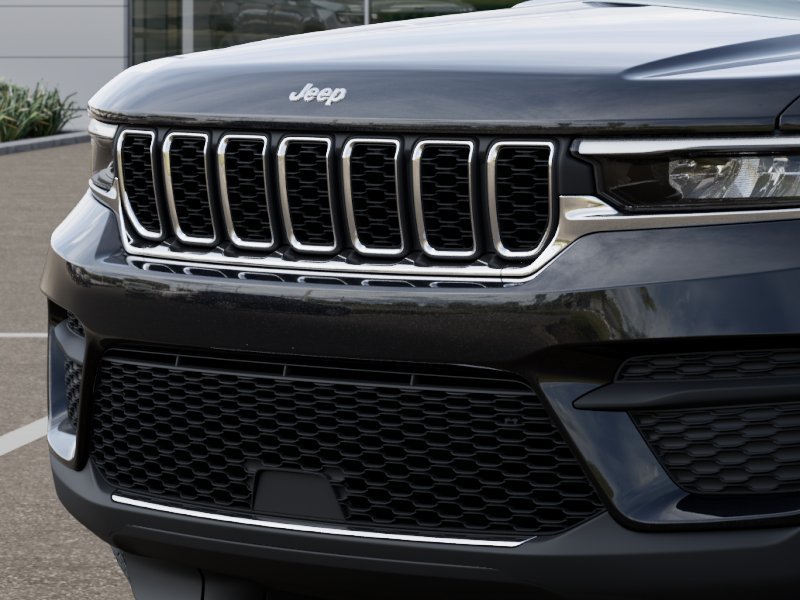 New 2026 Diamond Black Crystal Pearl-Coat Exterior Paint Jeep Laredo X image 77