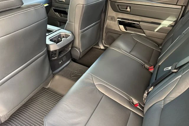 2026 Toyota Tundra Limited - Photo 13