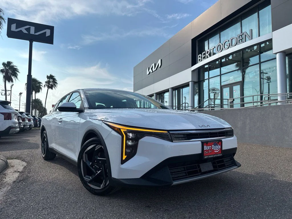 2026 Kia K4 EX