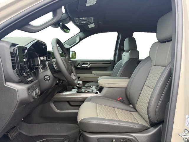 2026 Chevrolet Silverado 1500 ZR2 - Photo 10