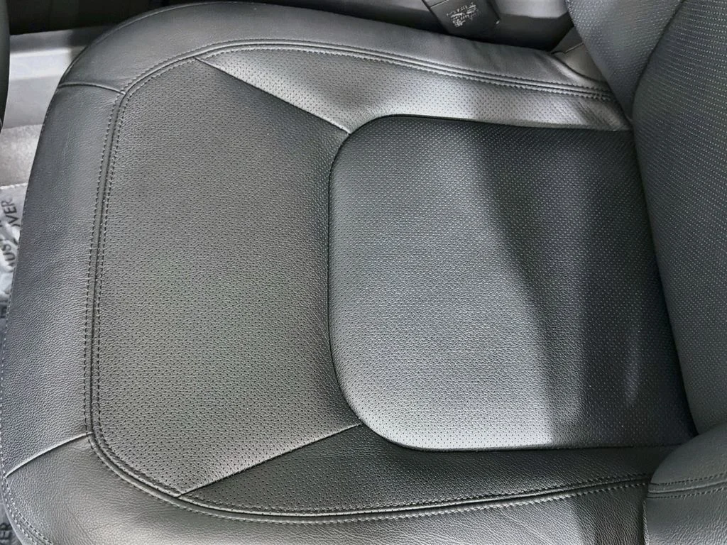 Certified Used 2024 Black Land Rover S image 20