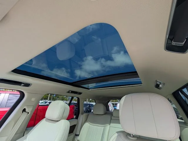 Used 2024 Gold Land Rover SE image 26