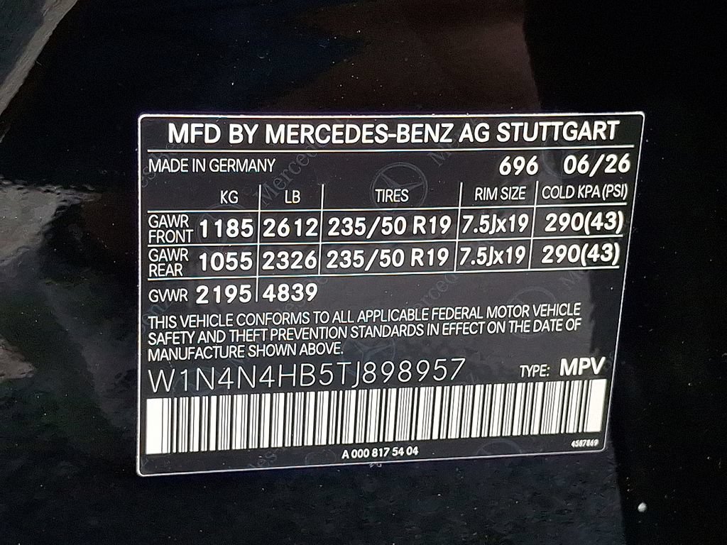 New 2026 Night Black Mercedes-Benz GLA 250 image 37
