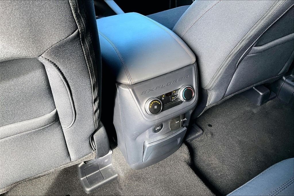 Used 2025 Black Ford Active image 25
