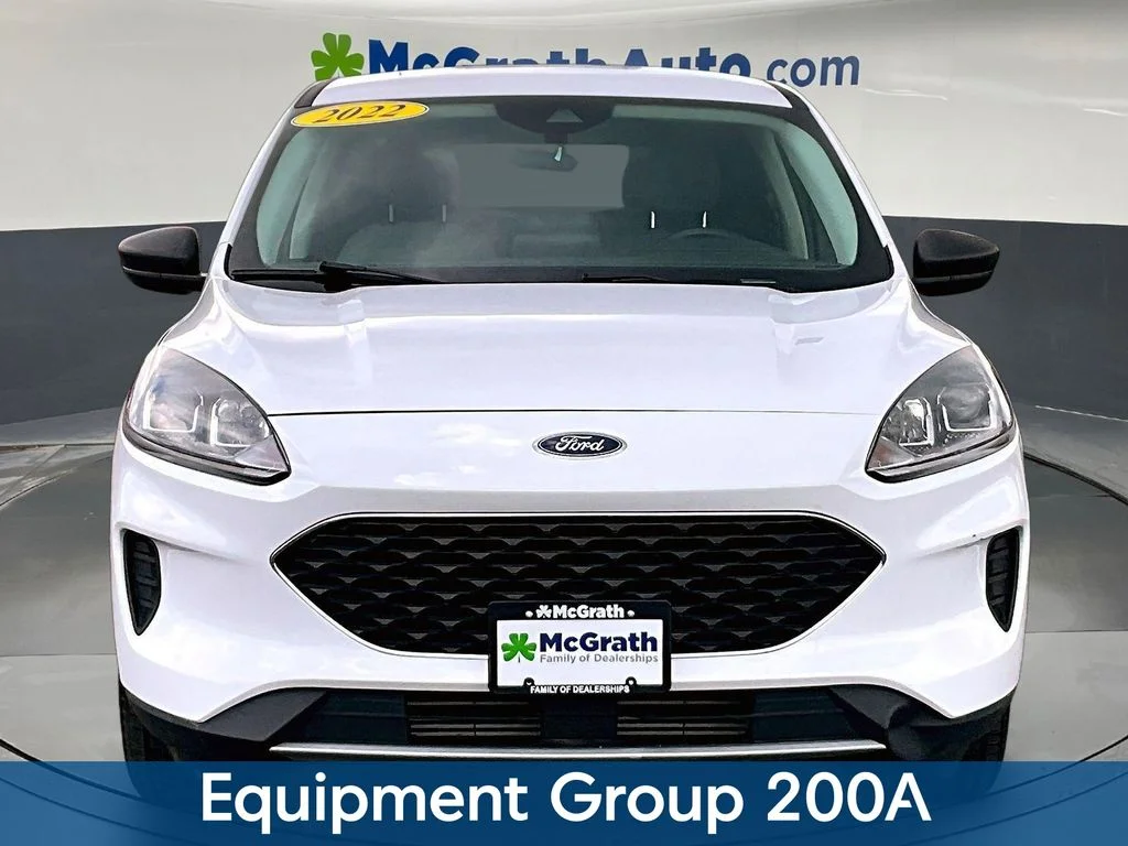 Certified Used 2022 White Ford SE image 2