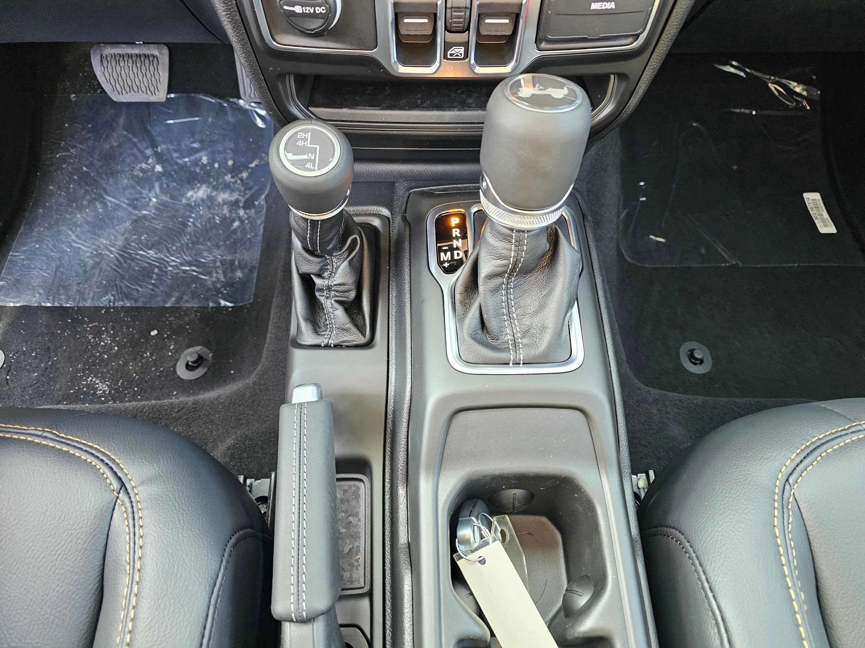 New 2026 Black Clearcoat Jeep Sahara image 26